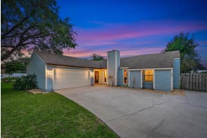 707 Greenwood Drive Jupiter, FL 33458 Sold 07/05/23