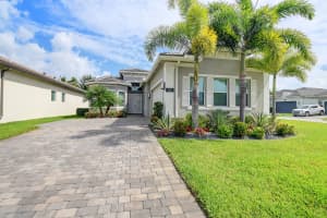8203  Arabian Range Road, Boynton Beach, FL 33473 Sold 08/07/23
