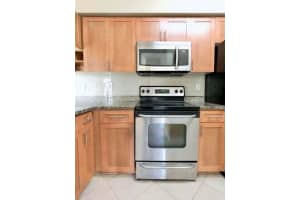 MLS# R10884809, West Palm Beach, Florida 33411