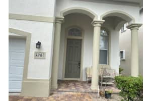 1261 Rosegate Boulevard Riviera Beach, FL 33404 Sold 06/29/23