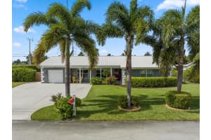 1421  Alpha Court  N, Lake Clarke Shores, FL 33406 Sold 01/31/24