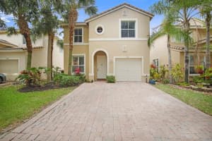 4431 Lake Lucerne Circle West Palm Beach, FL 33409 Sold 05/31/23