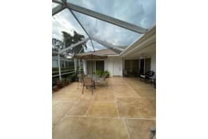 1303 Silverleaf Oak Court Palm Beach Gardens, FL 33410 Sold 05/26/23