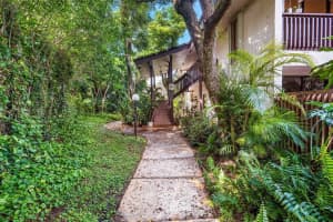 9240  Sabal Ridge Circle   D, Boca Raton, FL 33428 Sold 06/23/23