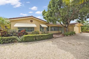 1 SW 8th Terrace, Boca Raton, FL 33486 Sold 06/16/23