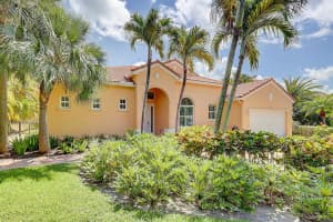 145  Magnolia Way, Tequesta, FL 33469 Sold 05/22/23