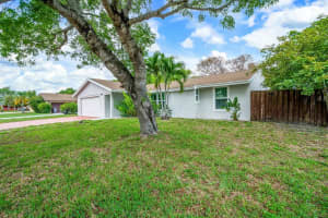 4946  Marbella Road  N, West Palm Beach, FL 33417 Sold 05/26/23