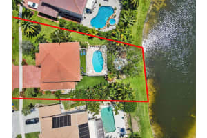 3651  Moon Bay Circle, Wellington, FL 33414 Sold 07/26/23
