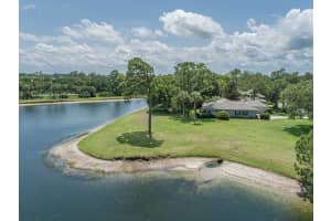 126 Prestwick Circle, Vero Beach, FL 32967 Sold 04/23/24