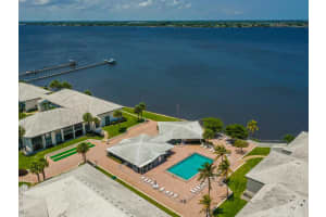 175 Se Saint Lucie Boulevard C-34, Stuart, Fl 34996 Stuart, FL 34996 Sold 06/16/23