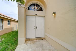 3527 Stratton Lane Boynton Beach, FL 33436 Sold 07/07/23