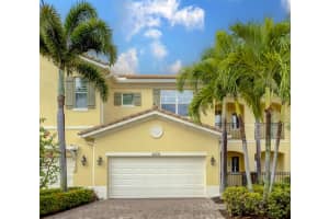 4519  Cadiz Circle, Palm Beach Gardens, FL 33418 Sold 07/14/23