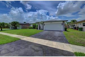 8281 Nw 68 Avenue Tamarac, FL 33321 Sold 06/05/23