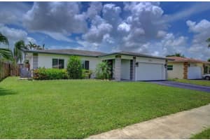 8281 Nw 68 Avenue Tamarac, FL 33321 Sold 06/05/23