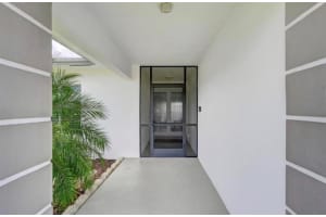8281 Nw 68 Avenue Tamarac, FL 33321 Sold 06/05/23