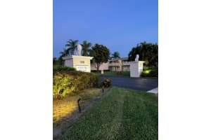 170 Horizons E 303, Boynton Beach, FL 33435 Sold 03/07/24