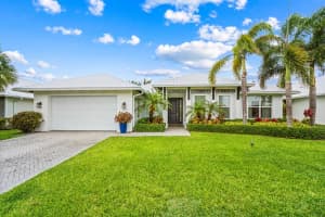 3919 Duneside Drive Hutchinson Island, FL 34949 Sold 06/16/23