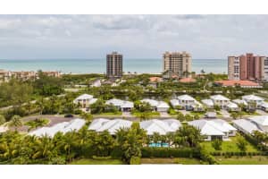 3919 Duneside Drive Hutchinson Island, FL 34949 Sold 06/16/23