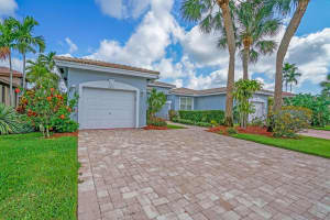 5821  Island Reach Lane, Boynton Beach, FL 33437 Sold 06/08/23