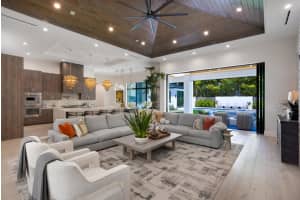 501 NW 9th Street, Delray Beach, FL 33444 Sold 06/30/23