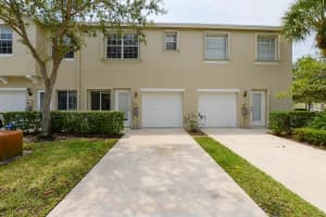2181 Se Destin Drive Port Saint Lucie, FL 34952 Sold 06/23/23