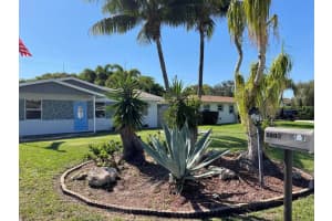 6719 Massachusetts Drive Lake Worth, FL 33462 Sold 07/05/23