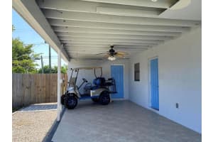 6719 Massachusetts Drive Lake Worth, FL 33462 Sold 07/05/23