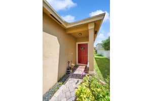 9409 Portside Drive Fort Pierce, FL 34945 Sold 07/18/23