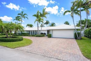 1151 Emerald Lane Singer Island, FL 33404 Sold 06/30/23