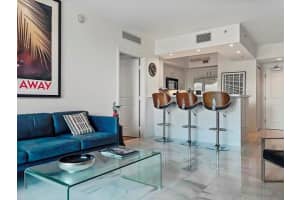 403 S Sapodilla Avenue   311, West Palm Beach, FL 33401 Sold 10/16/23