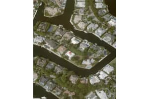 40 Compass Isle Isle Fort Lauderdale, FL 33308 Sold 05/31/23