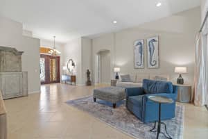 101  La Vida Court, Palm Beach Gardens, FL 33418 Sold 10/26/23