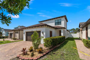 260 Se Via Visconti, Fl 34952 Port Saint Lucie, FL 34952 Sold 06/30/23