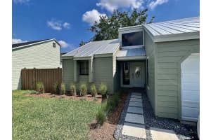 436 Park Forest Way Wellington, FL 33414 Sold 06/17/23