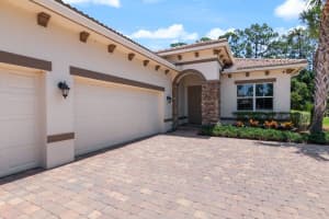 1016 SW Triste Way, Stuart, FL 34997 Sold 09/13/23