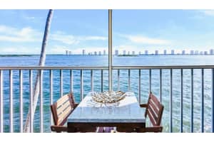 100 Doolen Court 303 North Palm Beach, FL 33408 Sold 07/18/23