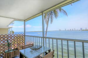 100 Doolen Court 303 North Palm Beach, FL 33408 Sold 07/18/23