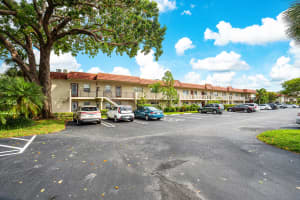 2  Abbey Lane   103, Delray Beach, FL 33446 Sold 07/31/23