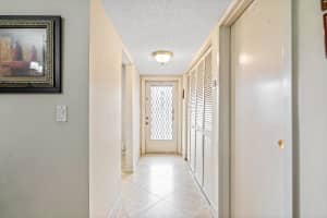 2  Abbey Lane   103, Delray Beach, FL 33446 Sold 07/31/23