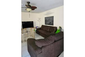 20 Crossings Circle B Boynton Beach, FL 33435 Sold 06/12/23