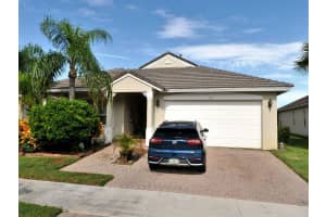 117 NW Pleasant Grove Way, Port Saint Lucie, FL 34986 Sold 09/29/23