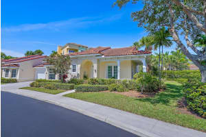 138  Mangrove Bay Way, Jupiter, FL 33477 Sold 06/05/23
