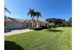 8815  Oldham Way Palm Beach Gardens, FL 33412 Sold 06/09/23