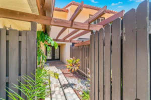 6850 Nw 2nd Avenue 30, Boca Raton, Fl 33487 Boca Raton, FL 33487 Sold 06/13/23