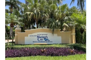 1000  Scotia Drive   401, Hypoluxo, FL 33462 Sold 09/01/23