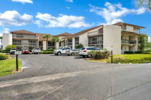 3200  Twin Lakes Terrace   101, Fort Pierce, FL 34951 Sold 06/23/23