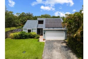 465  Oak Shadow Way, Wellington, FL 33414 Sold 06/15/23