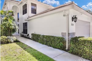 227  Sherwood Forest Drive, Delray Beach, FL 33445 Sold 07/14/23