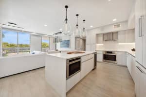 111 SE 1st Avenue   318, Delray Beach, FL 33444 Sold 10/16/23