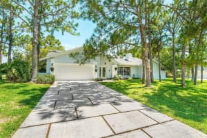 13205 La Mirada Circle Wellington, FL 33414 Sold 06/16/23